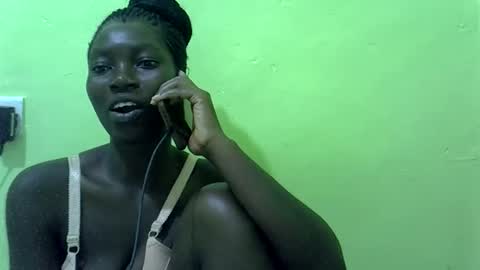 sweet_cherie1 online show from 4, 2, 2026