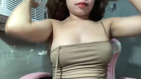 Snapshot of sweet_daisy04 chatting on 2, 4, 2026 Daisy online show from 2, 4, 2026