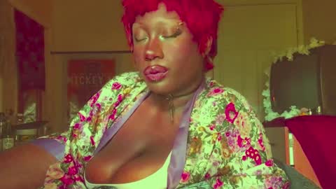 Snapshot of sweet_dhalia chatting on 27, 9, 2025 SweetDahlia online show from 27, 9, 2025