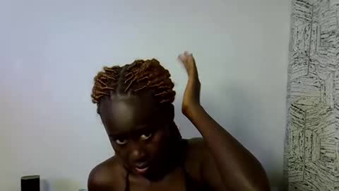 Snapshot of sweet_diva19 chatting on 2, 6, 2026 sweet_diva19 online show from 2, 6, 2026