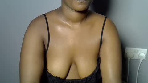 Snapshot of sweet_ebony001 chatting on 26, 3, 2026 sweet_ebony001 online show from 26, 3, 2026