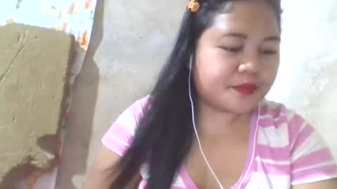 Snapshot of sweet_eddine chatting on 2, 10, 2025 sweet_eddine online show from 2, 10, 2025