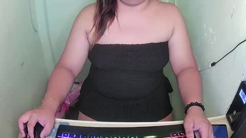 Snapshot of sweet_frex123 chatting on 6, 11, 2025 sweet_frex123 online show from 6, 11, 2025