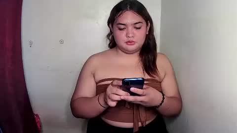 Snapshot of sweet_frex123 chatting on 23, 11, 2025 sweet_frex123 online show from 23, 11, 2025