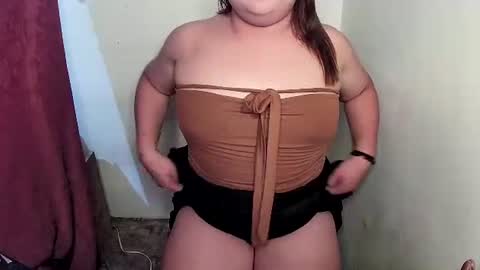 Snapshot of sweet_frex123 chatting on 16, 12, 2025 sweet_frex123 online show from 16, 12, 2025