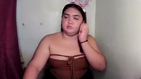 Snapshot of sweet_frex123 chatting on 17, 12, 2025 sweet_frex123 online show from 17, 12, 2025