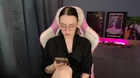 Alice online show from 2, 6, 2026