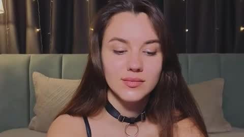 Snapshot of sweet_haeven chatting on 22, 3, 2026 Im Mia.LOVELY PATTERNS 100 120 160 200 my toy buzzes from 2 tip online show from 22, 3, 2026