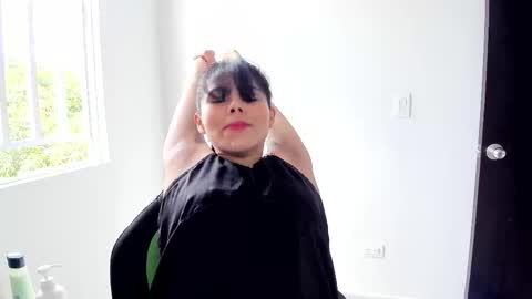 Hanna online show from 5, 12, 2025