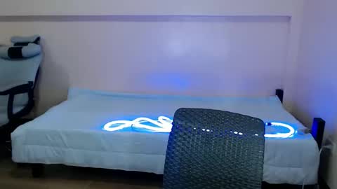 sophia daisy  online show from 13, 10, 2025