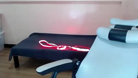 sophia daisy  online show from 15, 10, 2025