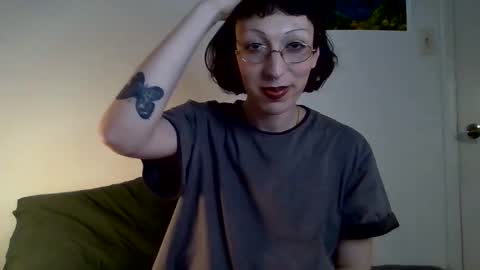 Snapshot of sweet_harvey chatting on 7, 5, 2026 sweet_harvey online show from 7, 5, 2026