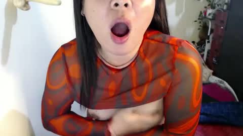 Snapshot of sweet_kendallxxxx chatting on 20, 2, 2025 Nicahhh online show from 20, 2, 2025