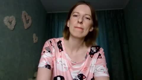 sweet_lilbunny online show from 11, 9, 2025