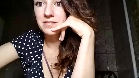 Snapshot of sweet_lilgirl_x chatting on 22, 2, 2026 Anna online show from 22, 2, 2026