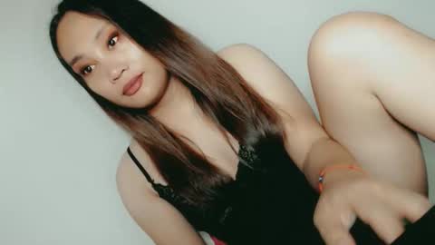 Snapshot of sweet_lover5 chatting on 1, 5, 2026 SWEET LOVE online show from 1, 5, 2026
