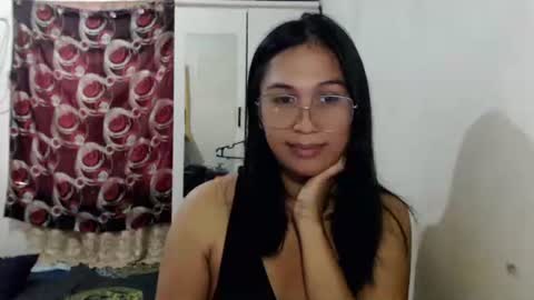 Snapshot of sweet_mariexxo chatting on 27, 2, 2026 Marie online show from 27, 2, 2026