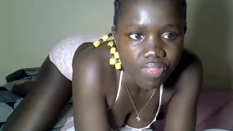 Snapshot of sweet_melodiyy chatting on 9, 9, 2025 sweet_melodiyy online show from 9, 9, 2025