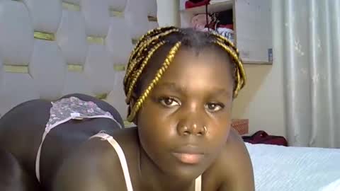 Snapshot of sweet_melodiyy chatting on 9, 4, 2026 sweet_melodiyy online show from 9, 4, 2026