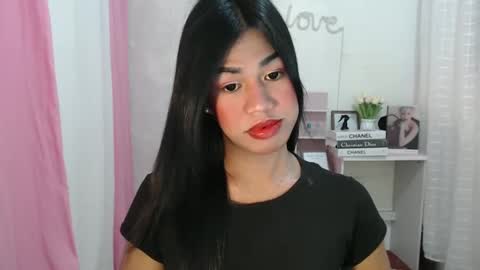 Snapshot of sweet_melonxxx chatting on 26, 12, 2024 Melon online show from 26, 12, 2024
