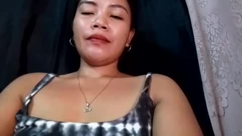 sweet_mika24 online show from 19, 5, 2026