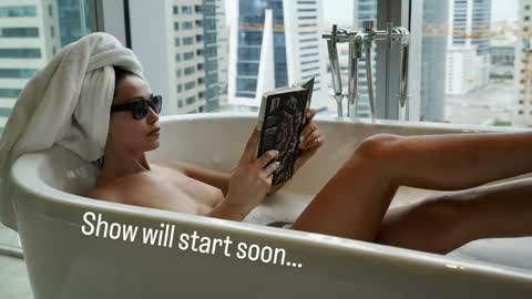 Snapshot of sweet_moan chatting on 2, 4, 2026 Dana online show from 2, 4, 2026