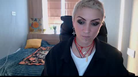 sweet_n_strong online show from 8, 6, 2026