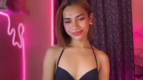 Snapshot of sweet_nikki03 chatting on 7, 10, 2025 sweet_nikki03 online show from 7, 10, 2025