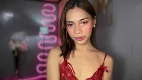 Snapshot of sweet_nikki03 chatting on 17, 5, 2026 sweet_nikki03 online show from 17, 5, 2026