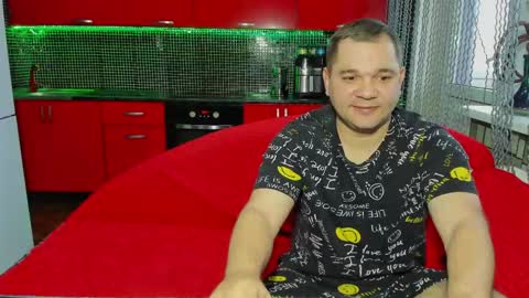 Snapshot of sweet_olga_and_dmitriy chatting on 16, 5, 2026 Olga and Dmitriy online show from 16, 5, 2026