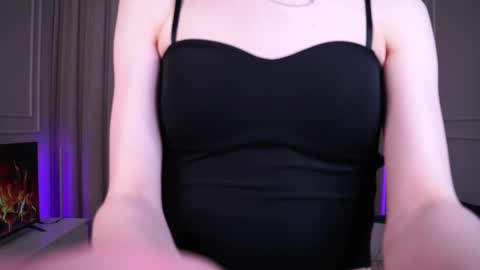 Vanessa online show from 9, 3, 2025