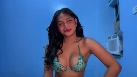 Snapshot of sweet_scarllet12 chatting on 1, 4, 2026 SCARLLET online show from 1, 4, 2026