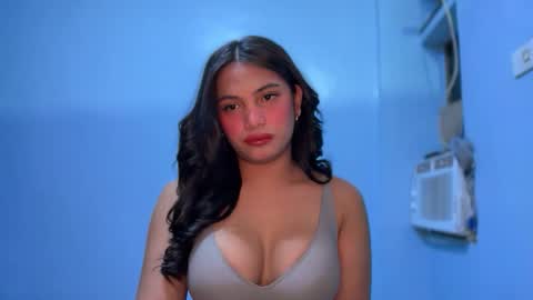 Snapshot of sweet_scarllet12 chatting on 13, 4, 2026 SCARLLET online show from 13, 4, 2026