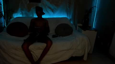 Start 18 year  Noa 19 year online show from 12, 2, 2025