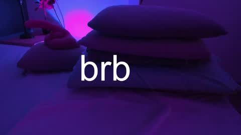 Snapshot of sweet_skiinny chatting on 15, 4, 2026 Adeline online show from 15, 4, 2026