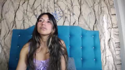 Snapshot of sweet_skylove_ chatting on 23, 12, 2024 Adriana online show from 23, 12, 2024