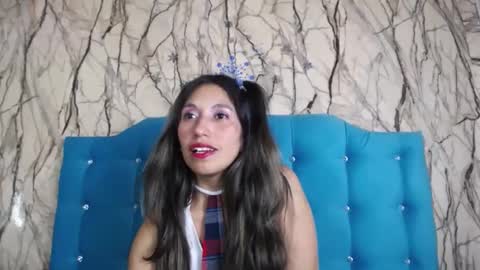 Snapshot of sweet_skylove_ chatting on 4, 1, 2025 Adriana online show from 4, 1, 2025