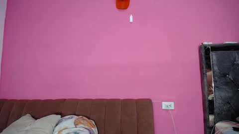 sweet_sofi20 online show from 3, 10, 2025