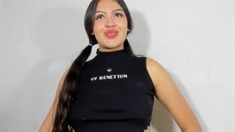 Snapshot of sweet_sophie_7 chatting on 10, 1, 2025 sweet_sophie_7 online show from 10, 1, 2025