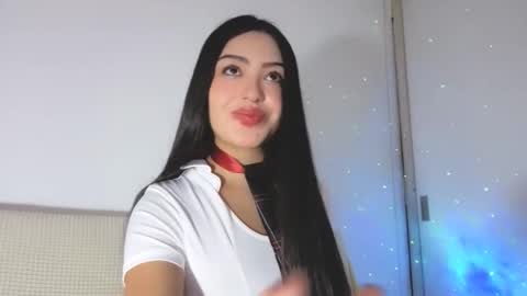 Snapshot of sweet_sophie_7 chatting on 14, 3, 2026 sweet_sophie_7 online show from 14, 3, 2026