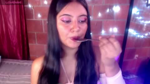 susy 222 online show from 5, 2, 2025