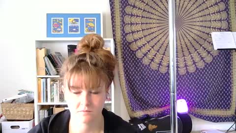 Heidi Brenner - Please check bio for schedule  FAQ online show from 11, 2, 2025