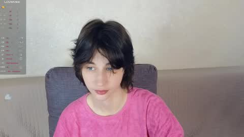Carolina Lu online show from 8, 6, 2026