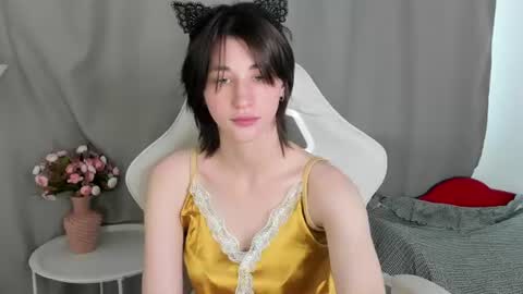 Snapshot of sweet_vanillopa chatting on 12, 6, 2026 Carolina Lu online show from 12, 6, 2026