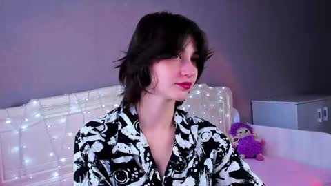 Snapshot of sweet_vanillopa chatting on 25, 7, 2026 Carolina Lu online show from 25, 7, 2026