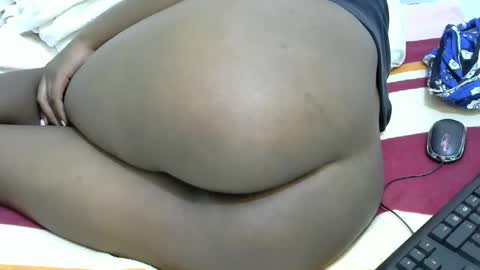Snapshot of sweet_veebouset chatting on 16, 9, 2025 sweet_veebouset online show from 16, 9, 2025