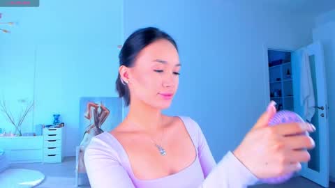 Snapshot of sweet_yasu chatting on 2, 12, 2025 Yasu online show from 2, 12, 2025