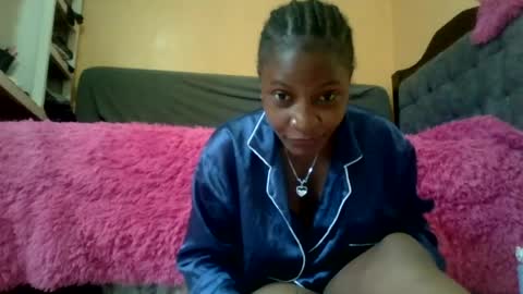 Snapshot of sweet_zella chatting on 18, 6, 2026 zellate online show from 18, 6, 2026