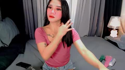 bea takashi  online show from 25, 10, 2025