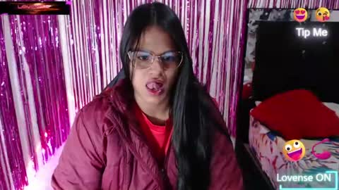 Snapshot of sweetalmaa chatting on 7, 7, 2026 Alma online show from 7, 7, 2026